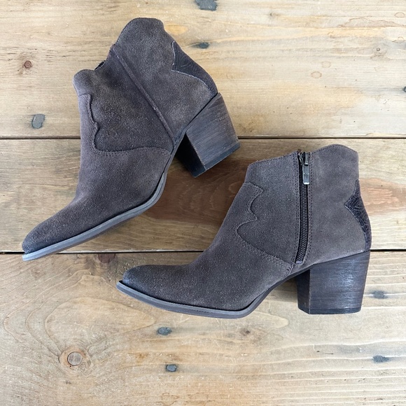 Marc Fisher Stefano Western Cowboy Ankle Boots 8 Brown - Picture 1 of 8